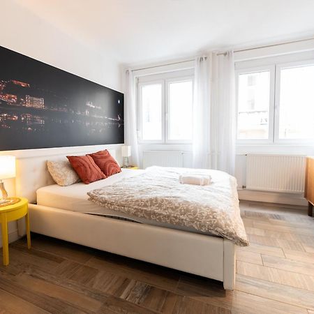 Superb Location & Chic Suite W' 2Bedroom Budapest Exterior foto