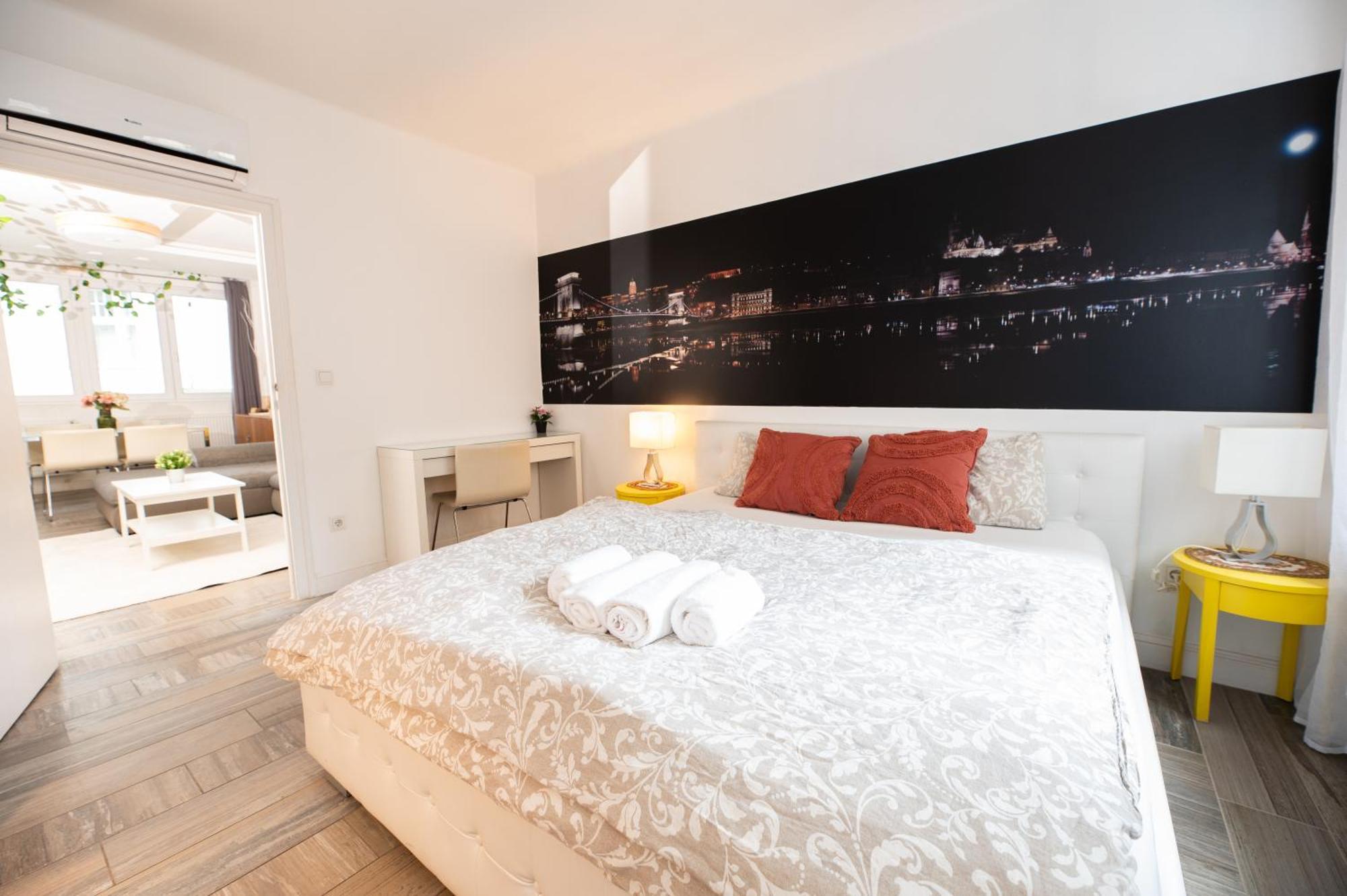 Superb Location & Chic Suite W' 2Bedroom Budapest Exterior foto
